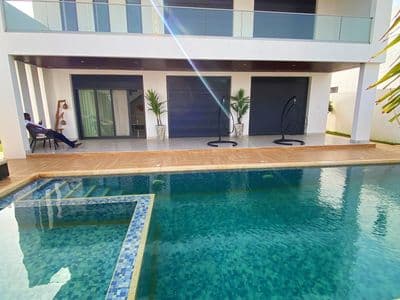 Villa neuve 4 chambres 500 m² — Ngaparou, derrière Saly Center