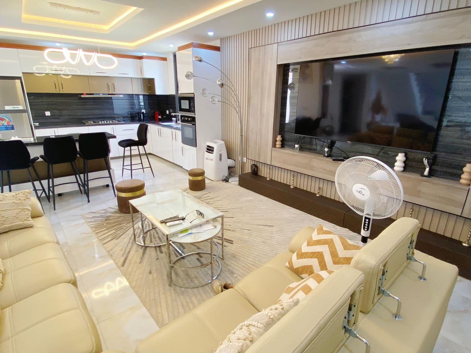 Villa neuve 4 chambres 500 m² — Ngaparou, derrière Saly Center