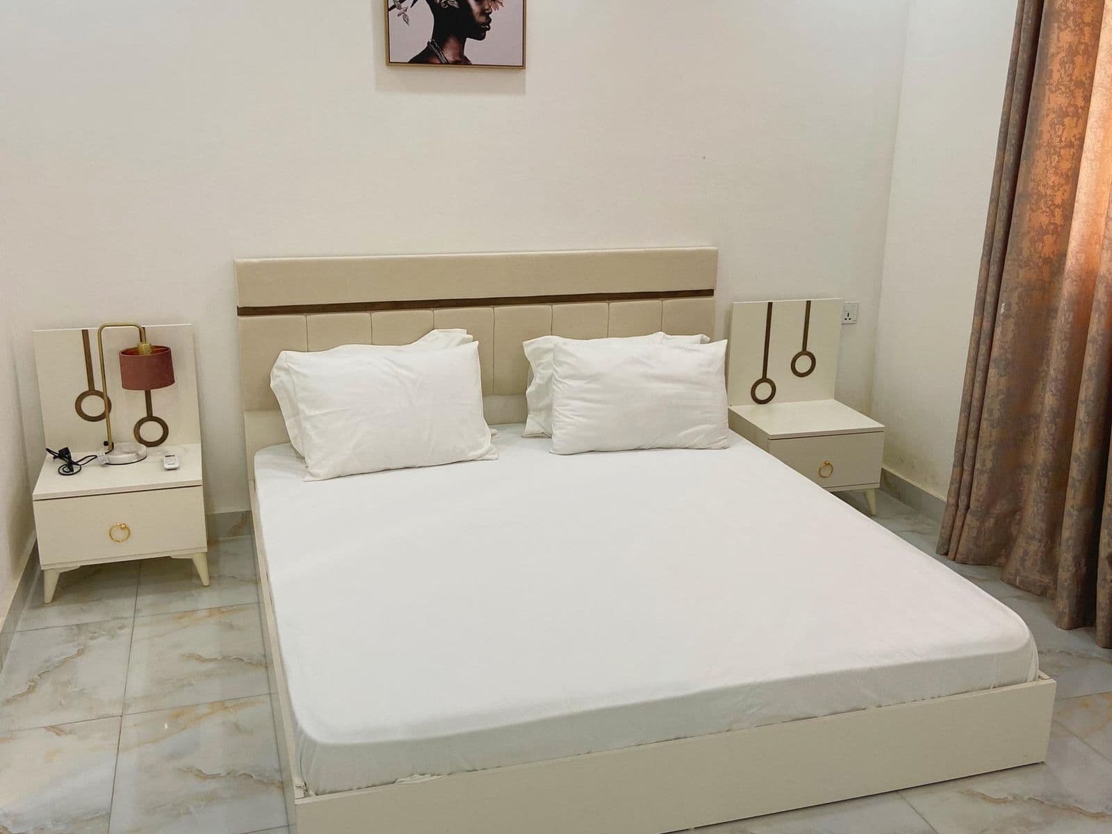 Villa neuve 4 chambres 500 m² — Ngaparou, derrière Saly Center