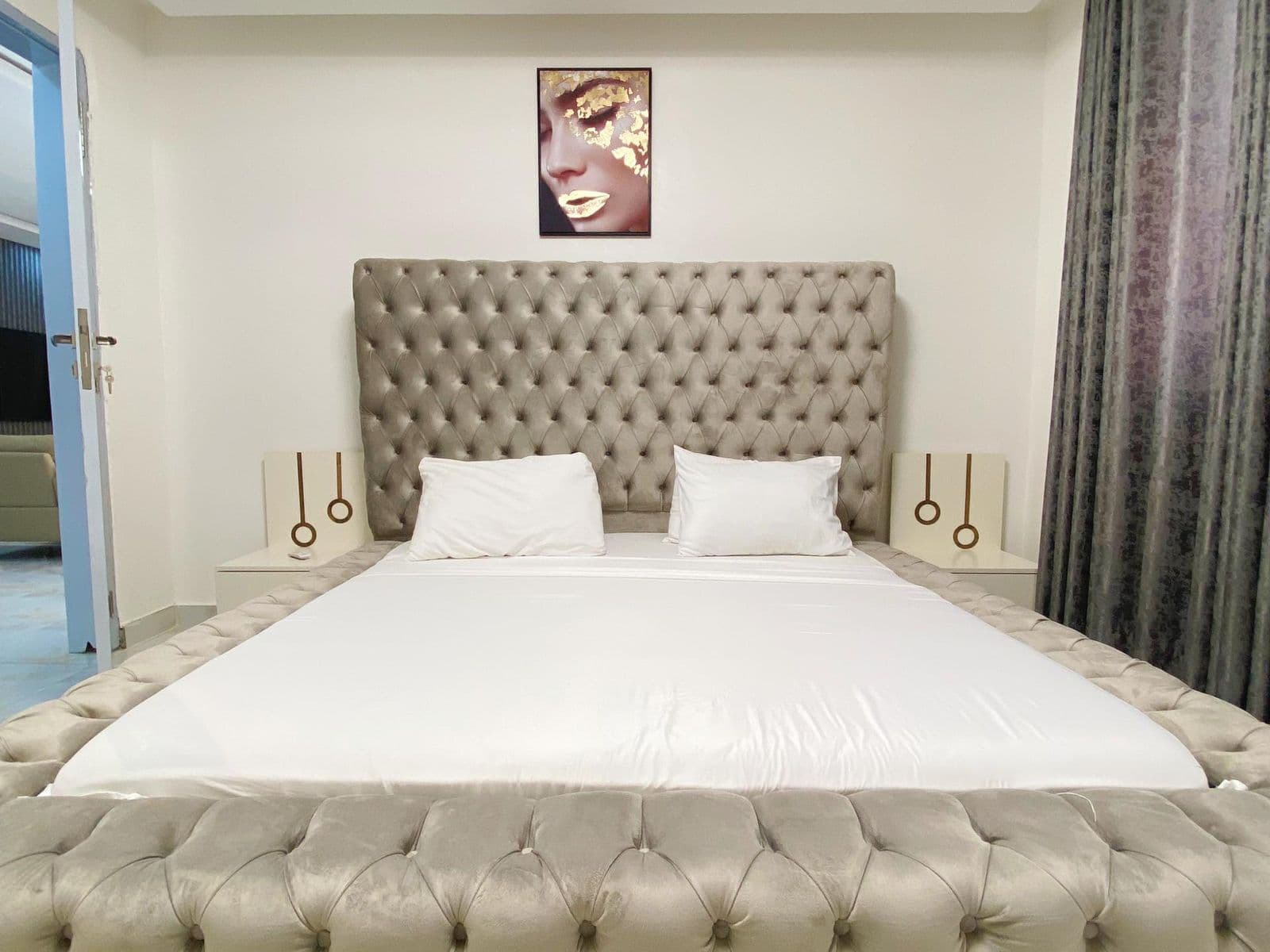 Villa neuve 4 chambres 500 m² — Ngaparou, derrière Saly Center