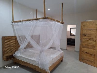 Villa 4 chambres 220 m² — Allée Milliardaire, Ngaparou