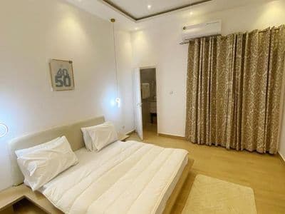 Villa 3 chambres à louer — Ngaparou, derrière Saly Center