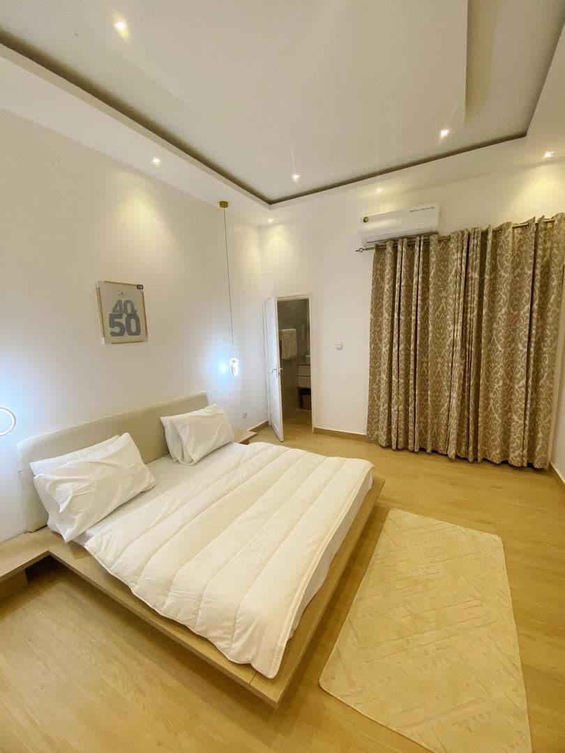 Villa 3 chambres à louer — Ngaparou, derrière Saly Center