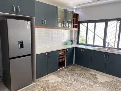 Villa 5 chambres à vendre — Somone (bail individuel)