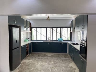 Villa 5 chambres à vendre — Somone (bail individuel)