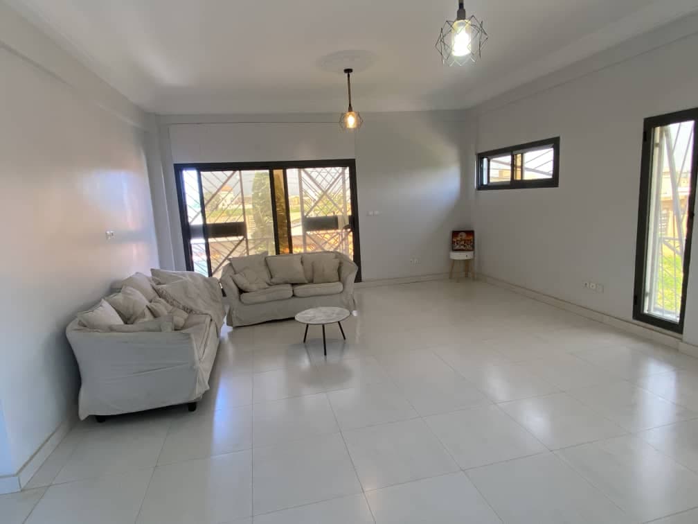 Villa 5 chambres à vendre — Somone (bail individuel)