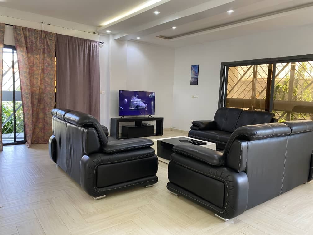 Villa 5 chambres à vendre — Somone (bail individuel)