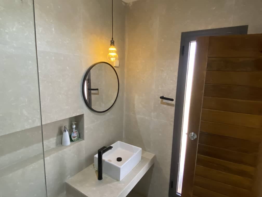 Villa 5 chambres à vendre — Somone (bail individuel)